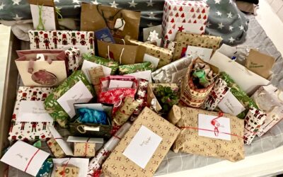 Schulgemeinde der IGS Schrenzerschule erfüllt Weihnachtswünsche im Haus Evergreen