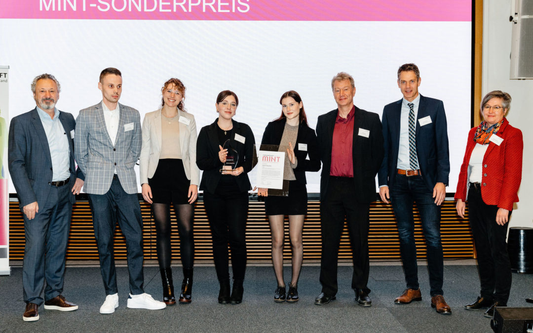 Bundesweiter MINT-Sonderpreis von SCHULEWIRTSCHAFT für die Schrenzerschule Butzbach und FISEGO