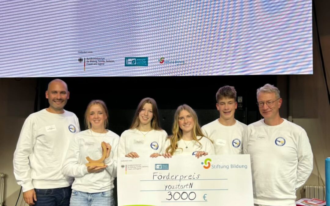 Butzbacher Schülerfirma gewinnt Publikumspreis beim YouStartN-Wettbewerb in Berlin